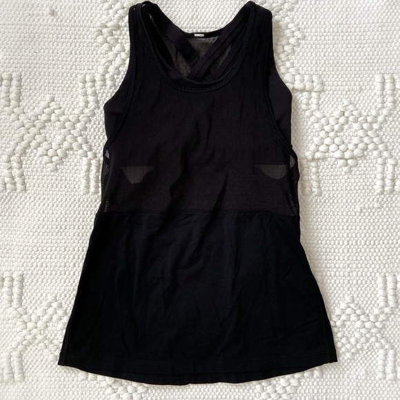 Lululemon Black Fast As Light 2-In-1 Tank - Picture 3 of 7
